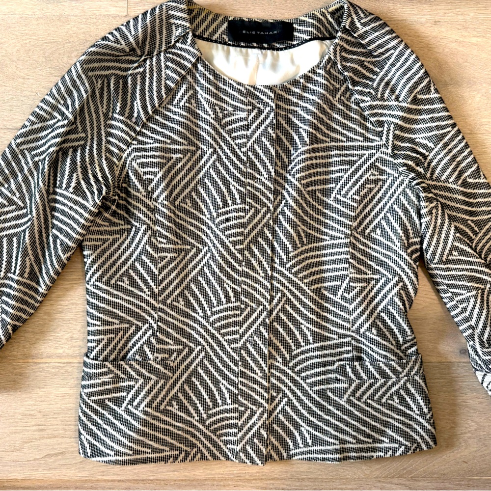 Elie Tahari Black and White Boxy Blouse 3/4 Sleeve